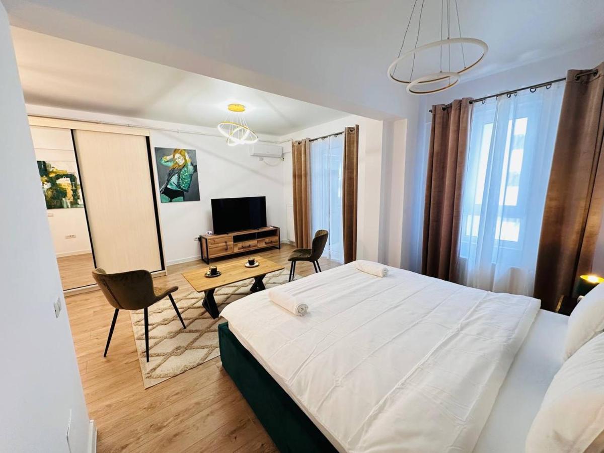 Happy Studio By Rh Living Bukarest Exteriör bild